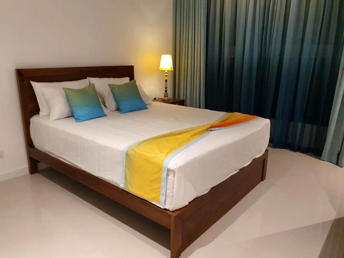 Hasara Oceanfront Apartments Galle Kültér fotó