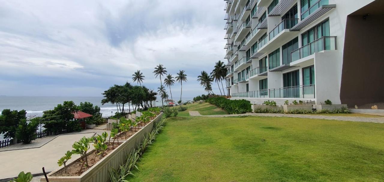Hasara Oceanfront Apartments Galle Kültér fotó