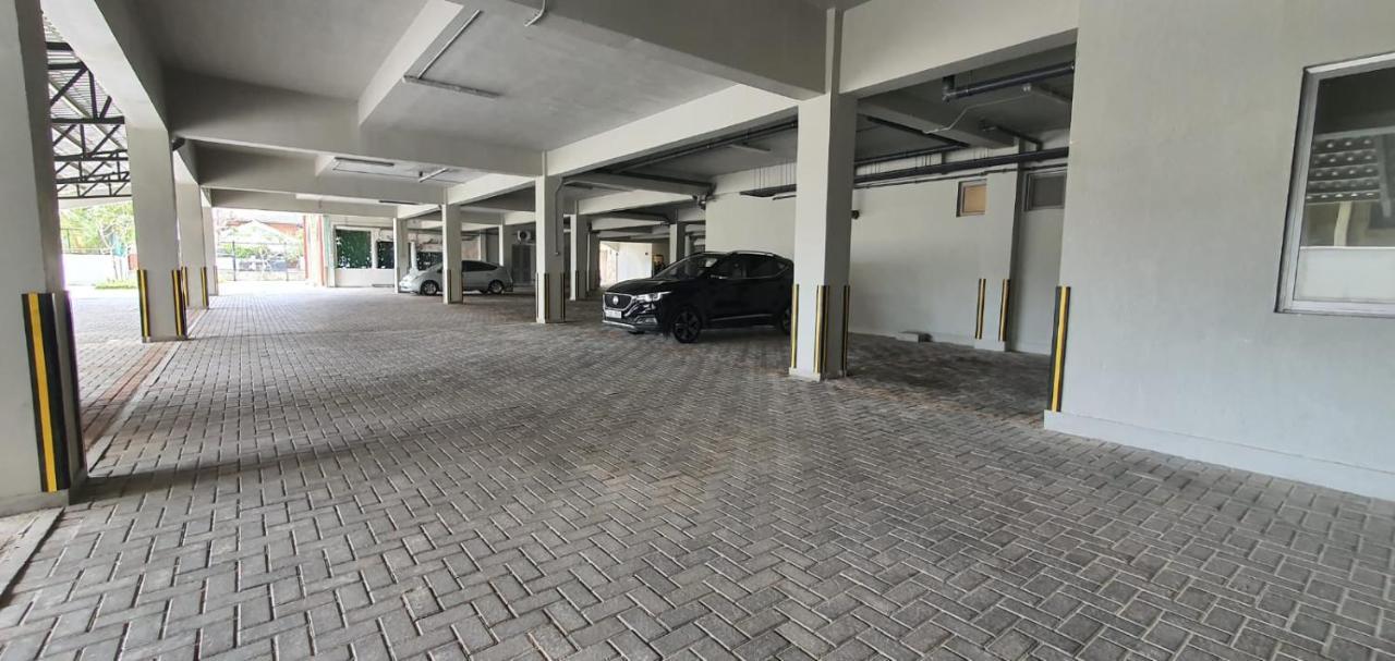 Hasara Oceanfront Apartments Galle Kültér fotó