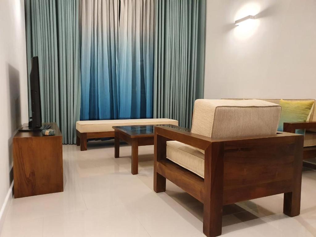 Hasara Oceanfront Apartments Galle Kültér fotó